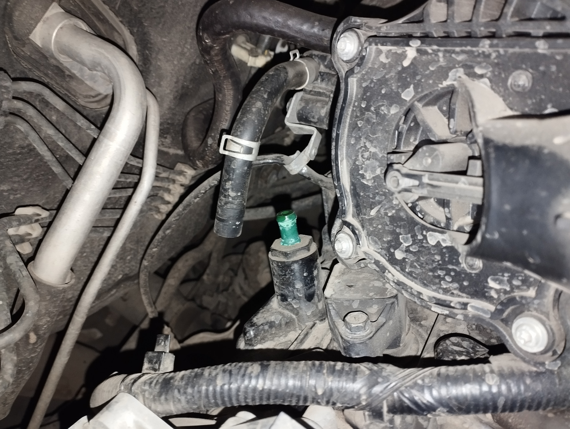 PCV клапан отвода картерных газов Nissan Murano Z52 — Nissan Murano III ...