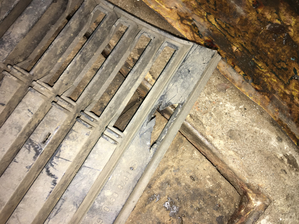 Неисправность вариатора — Nissan Liberty, 2 л., 2002 года | визит на ...