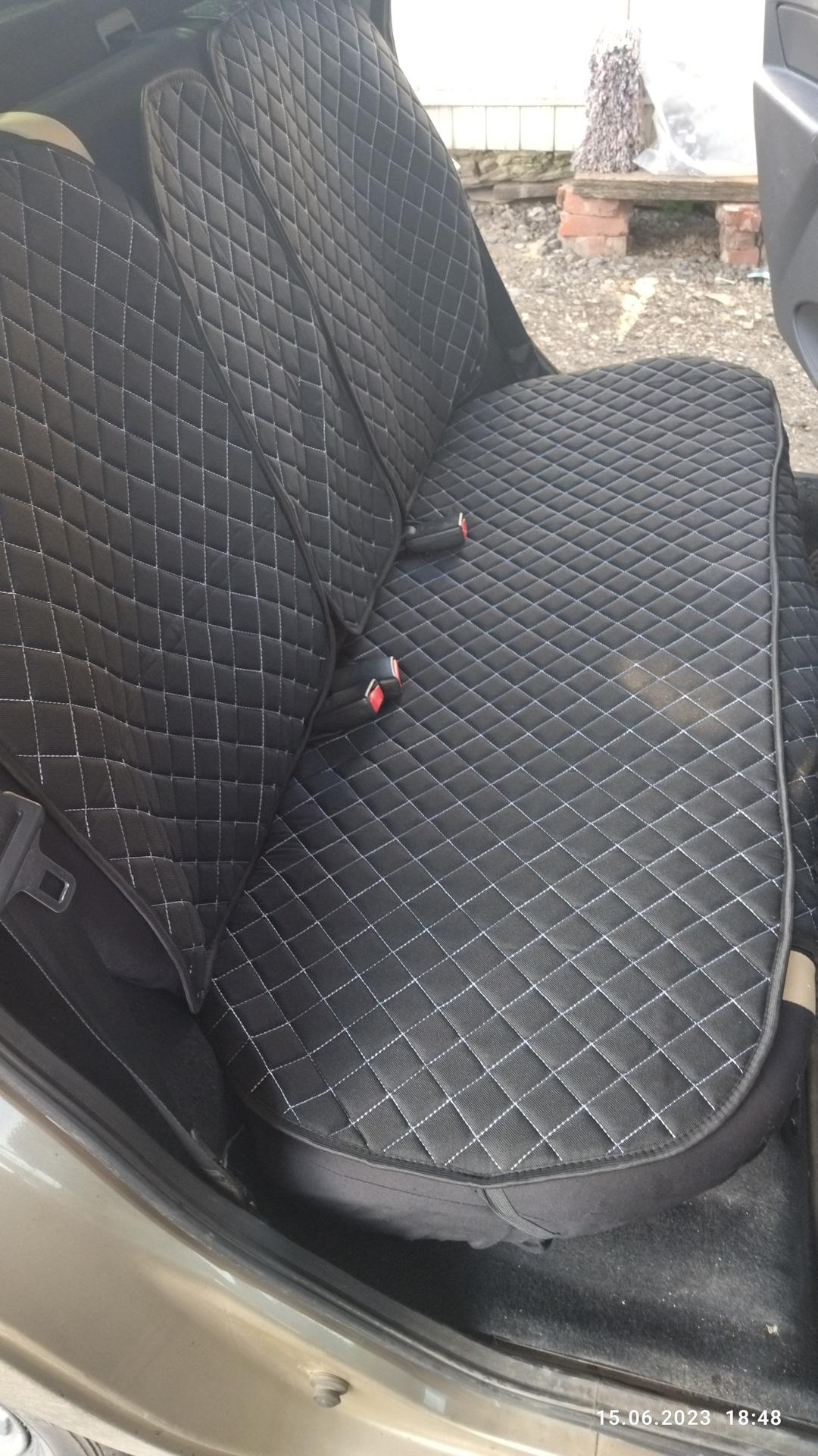 Накидки на сиденья авто универсальные — LADA Гранта, 1,5 л., 2013 года ...