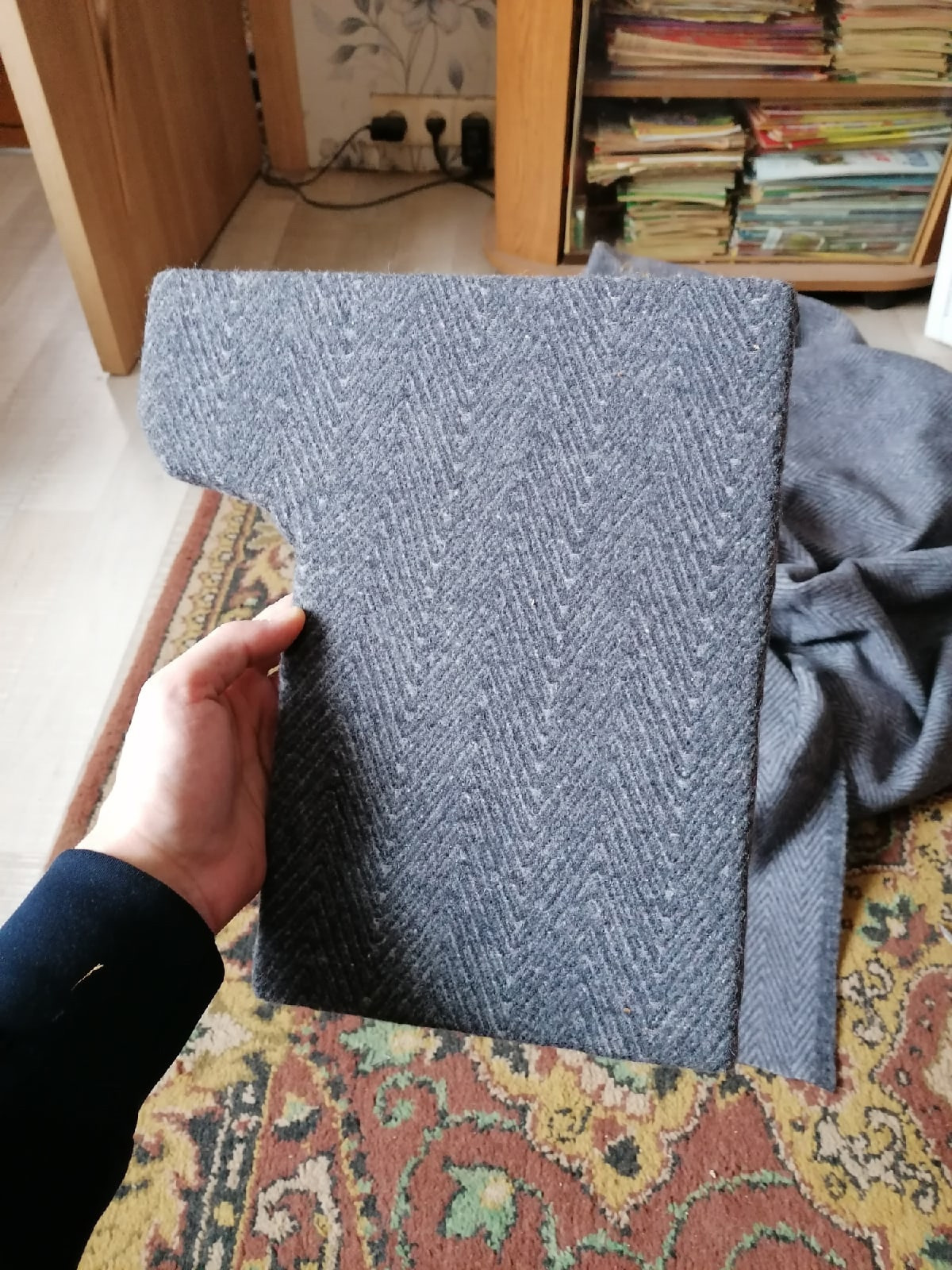 Самодельный подлокотник — Nissan Sunny (N14), 1,4 л, 1992 года | своими ...