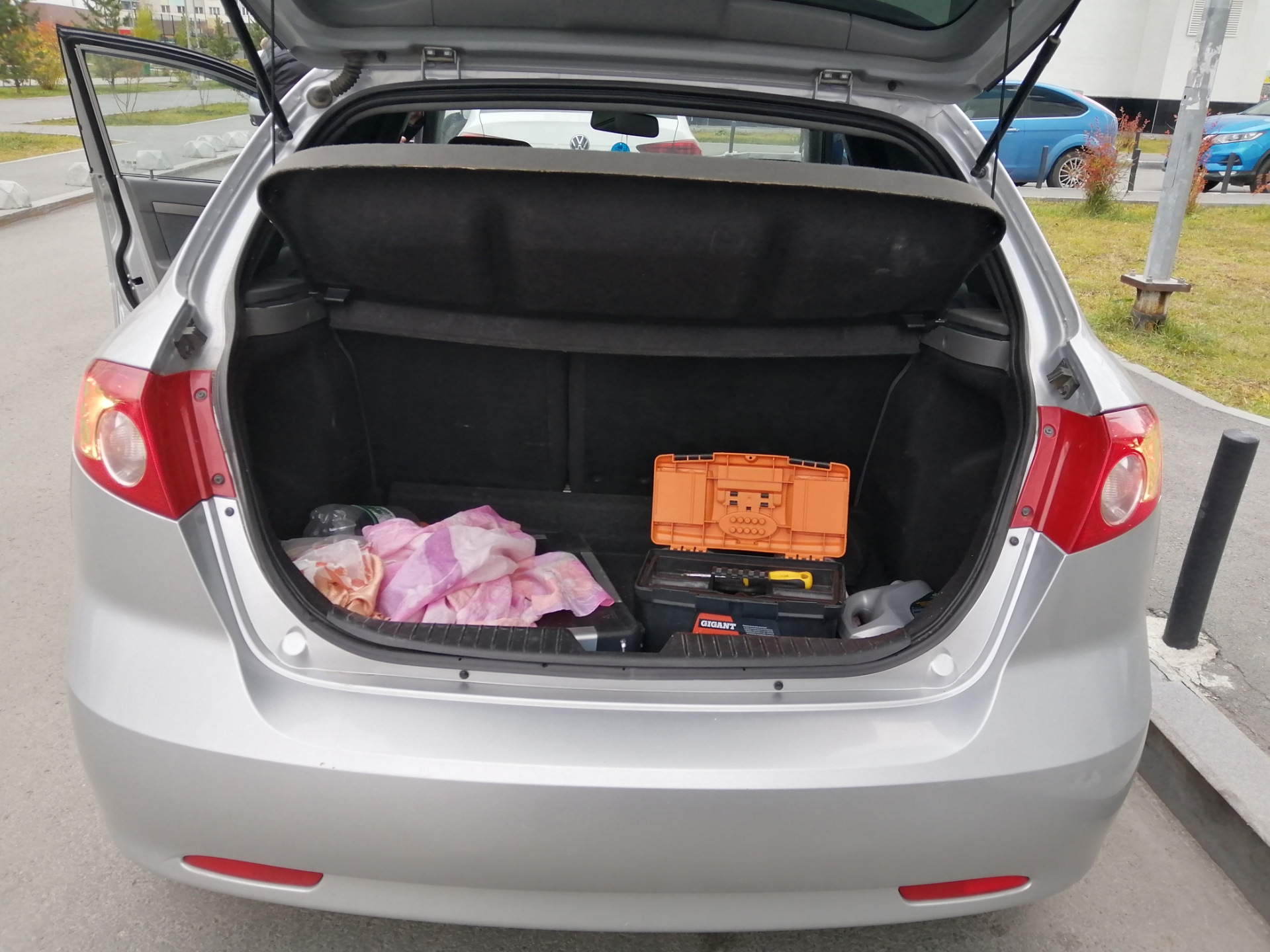 Не работают стоп-сигналы — Chevrolet Lacetti 5D, 1,6 л, 2011 года ...