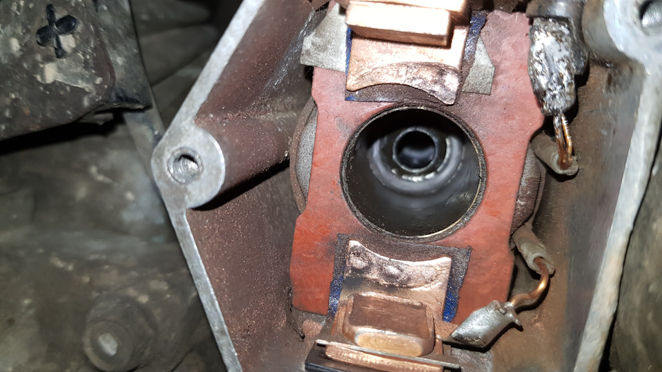 83. Стартер не крутит, втягивающее реле и его контакты. — Toyota Camry ...