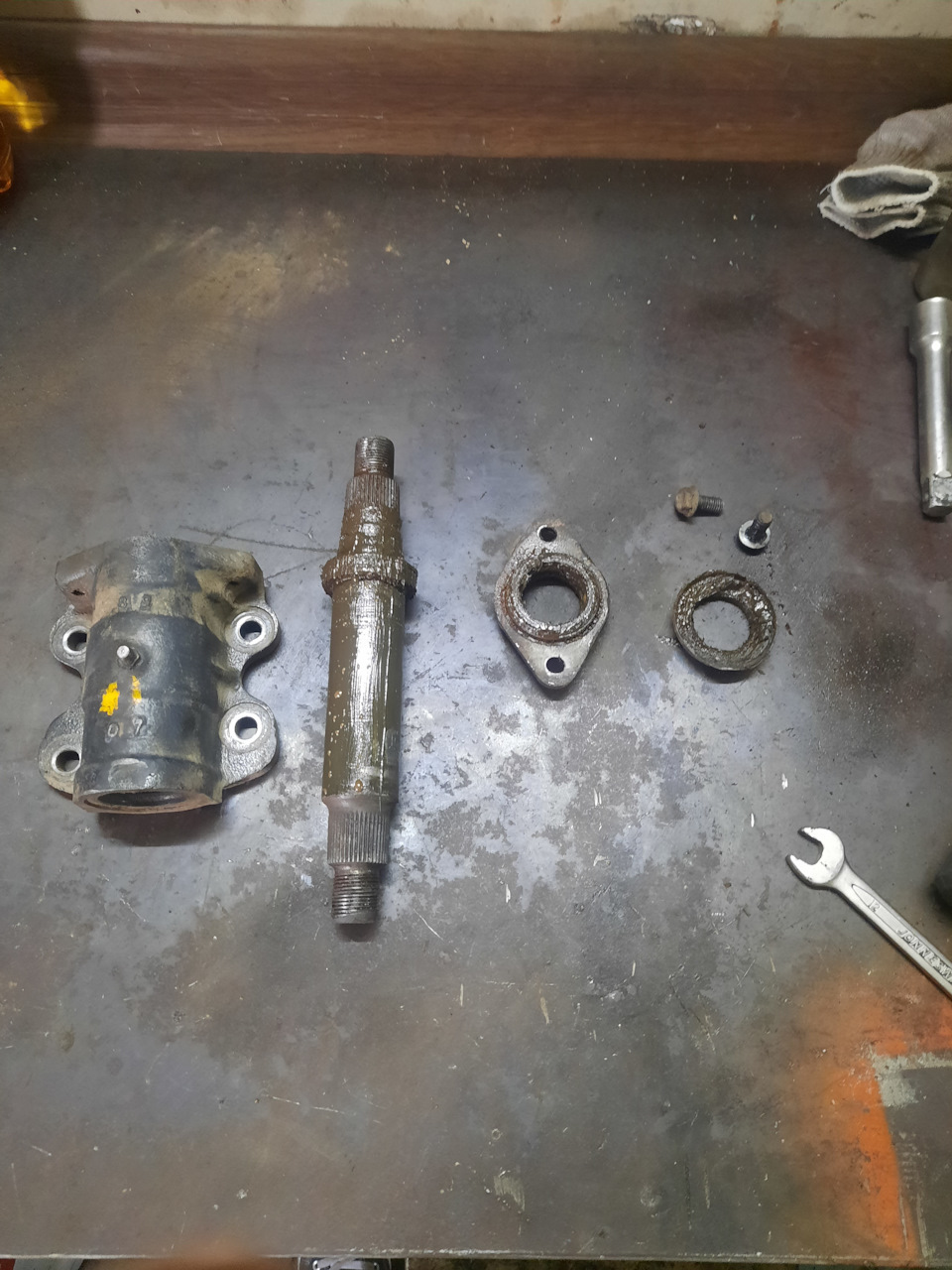 Ремонт маятника — Mitsubishi Delica, 2 л., 1986 года | своими руками ...