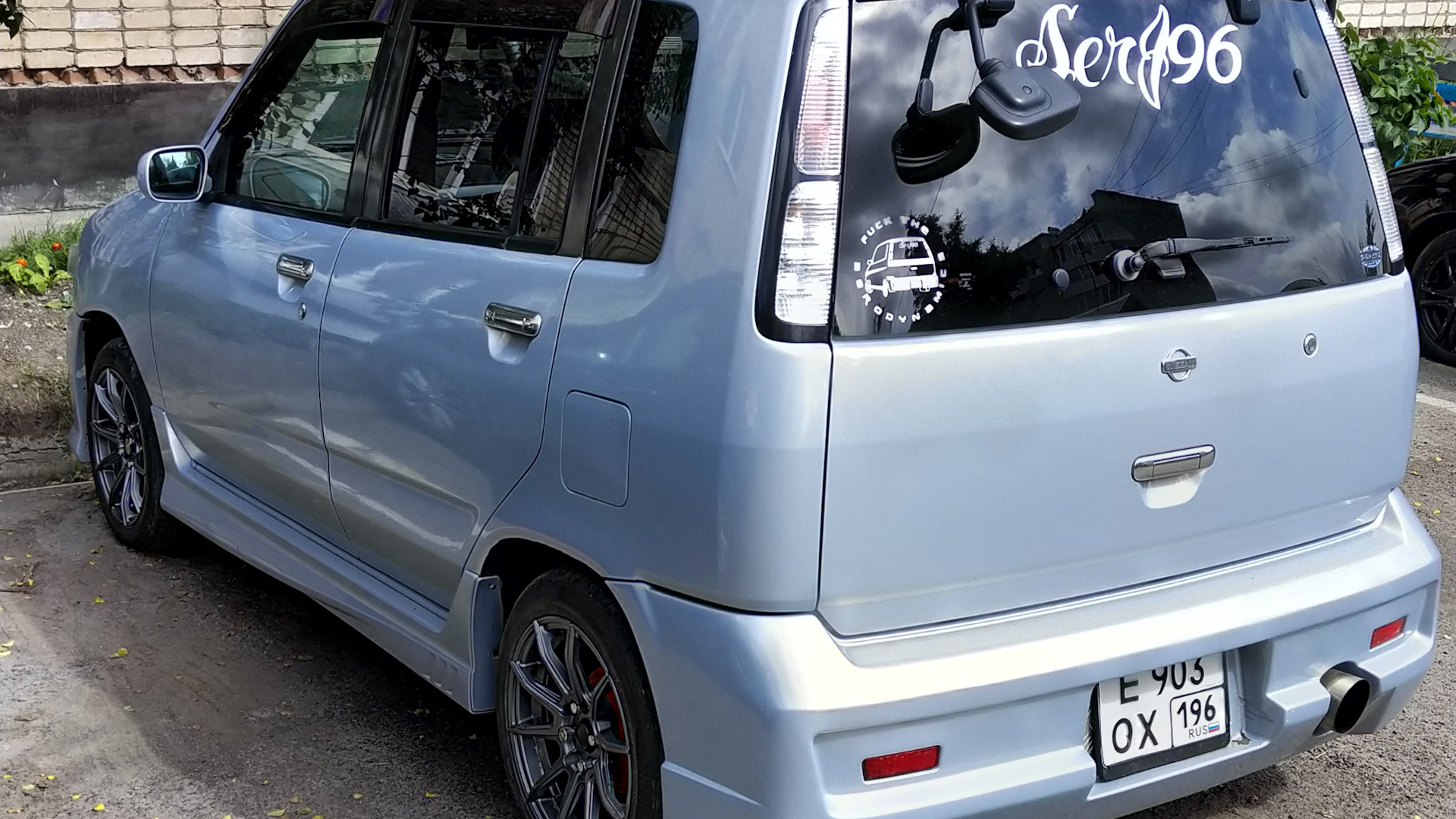 Nissan Cube I 1.3 бензиновый 2002 | Japan Toaster Style на DRIVE2