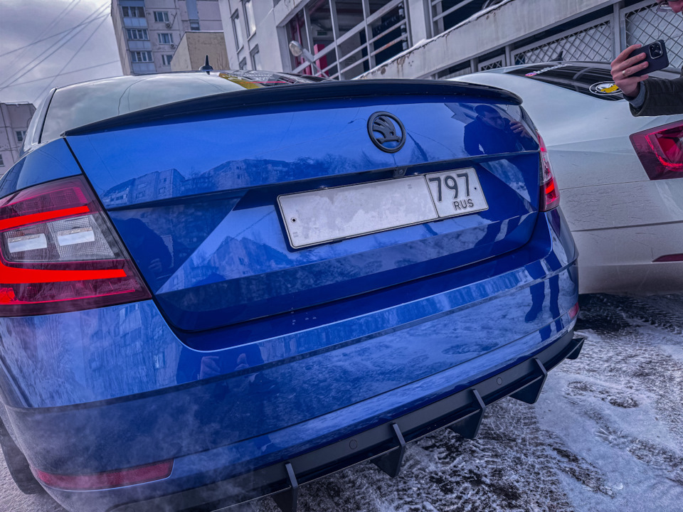 Спойлер Kraero на Octavia a7 — Skoda Octavia A7 Mk3, 1,8 л, 2019 года ...