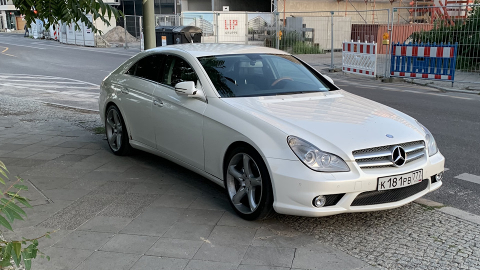 Как снять обшивку двери cls w219