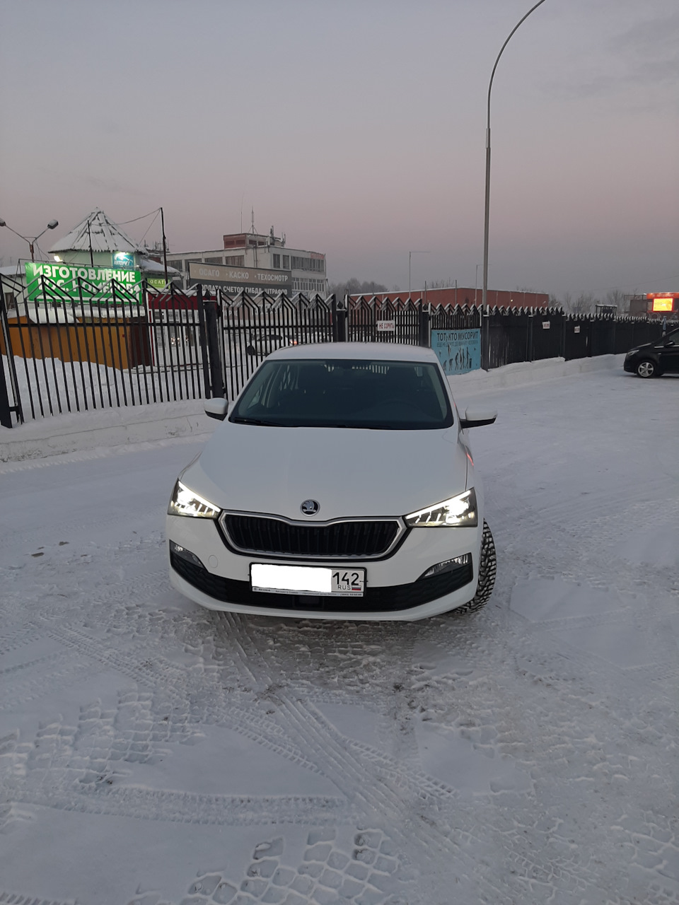 Подарок на новый год (старый) — Skoda Rapid (2G), 1,6 л, 2021 года |  покупка машины | DRIVE2