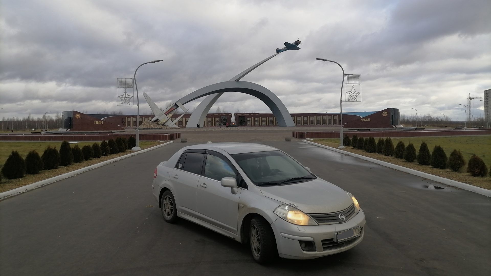 Nissan Tiida (1G) 1.6 бензиновый 2010 | ๑۩Samurai`s soul (魂の侍)۩๑ на DRIVE2