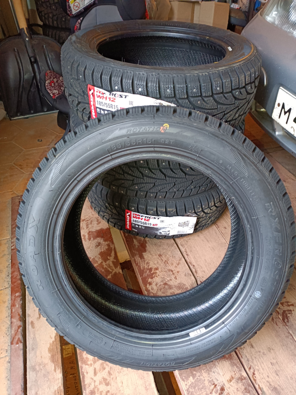 Зимние шины Roadx RXFrost WH12 185/55 r15 82т — Lada 21108, 1,5 л, 2003 ...