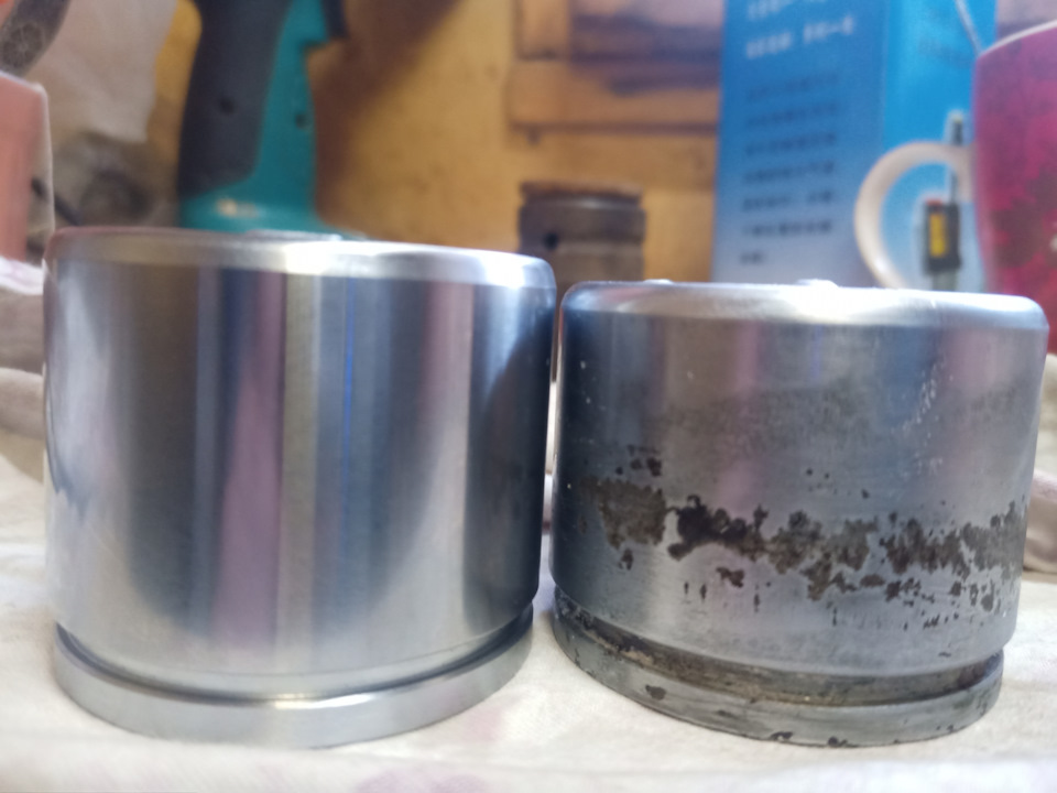 Замена тормозных колодок/цилиндра суппорта — FAW Besturn B50, 1,6 л ...