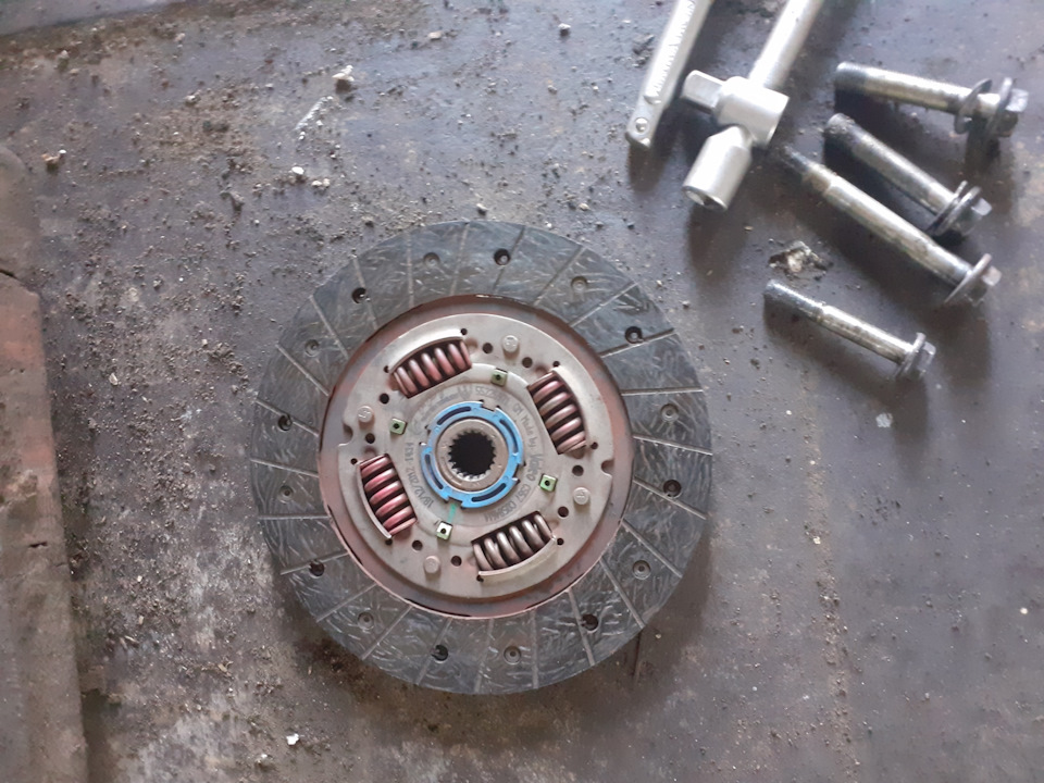 Где сделать сход-развал в Ростове на Дону ? — Москвич 2141, 1,7 л, 1992 ...