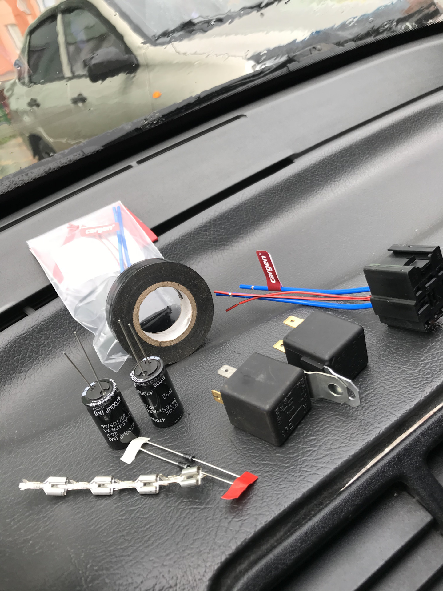 Реле боковых зеркал приора-2. Проводка поворотников приора 1. Проводка поворотников приора. Реле подогрева заднего стекла приора. Реле зеркал приора.