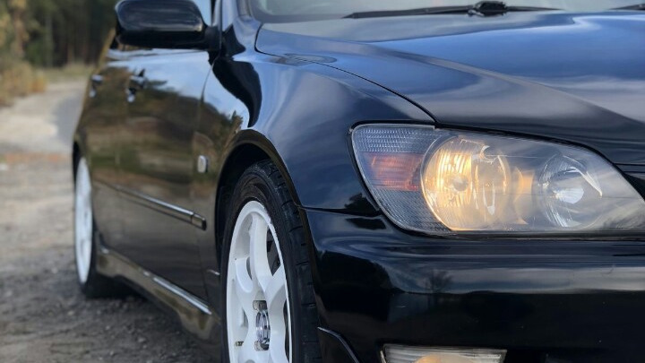 Протекает люк на альтезе! Кто сталкивался? — Toyota Altezza, 2 л, 2000 ...