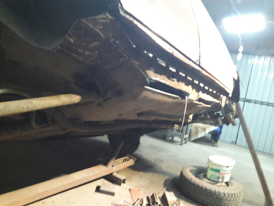 крепление кулера — Honda Civic Hatchback (6G), 1,4 л, 1998 года ...