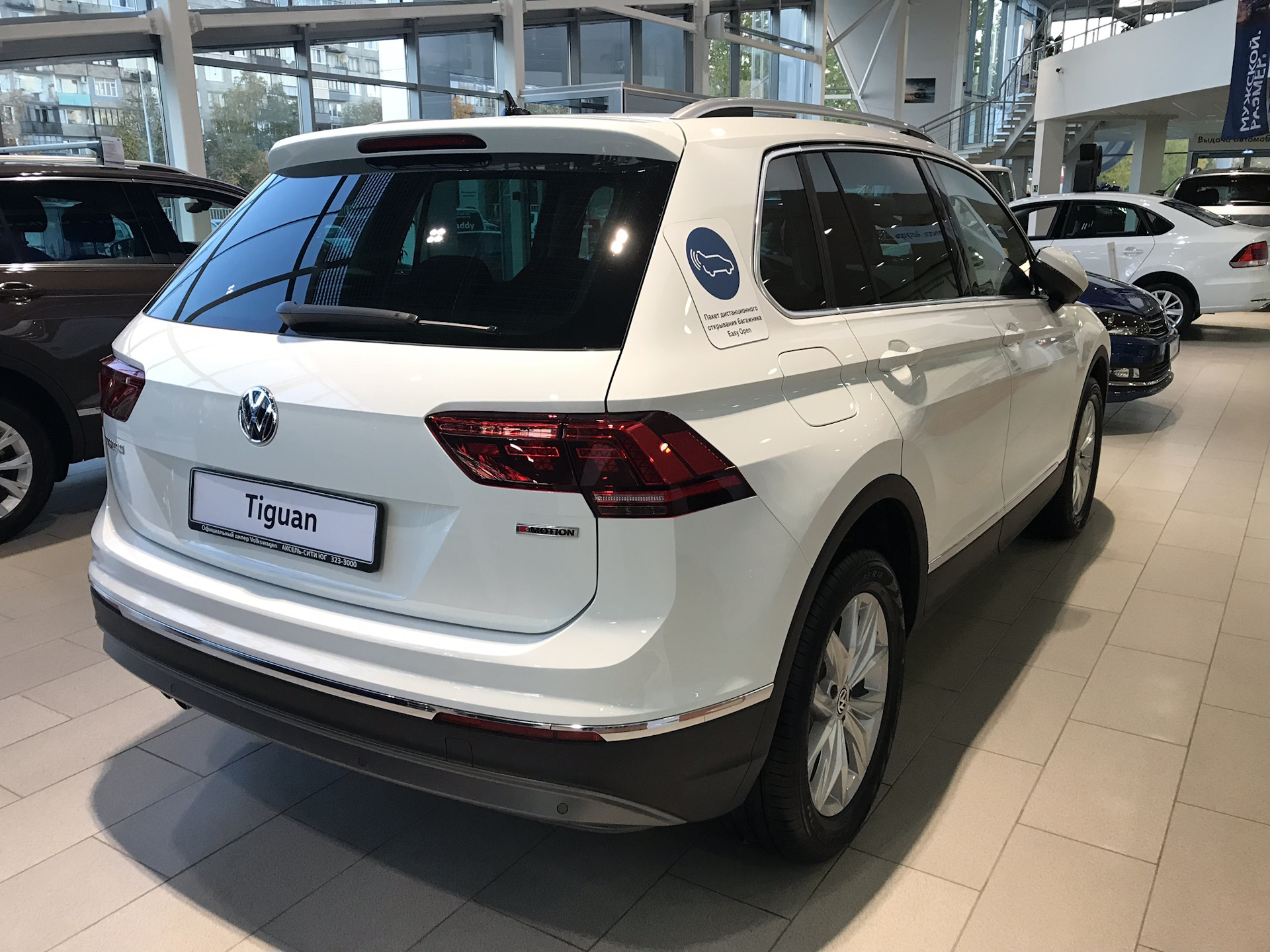 Volkswagen tiguan 2.0 at. Фольксваген Тигуан 2018. Volkswagen Тигуан 2018. Фольксваген Тигуан 2018г. Volkswagen Tiguan 2.0 at, 2018.