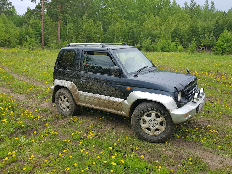 Паджеро джуниор замена. Mitsubishi Pajero Junior. Мицубиши Паджеро Джуниор. Pajero Junior 1.1. Митсубиси Паджеро мини Джуниор 2010-2015 года.