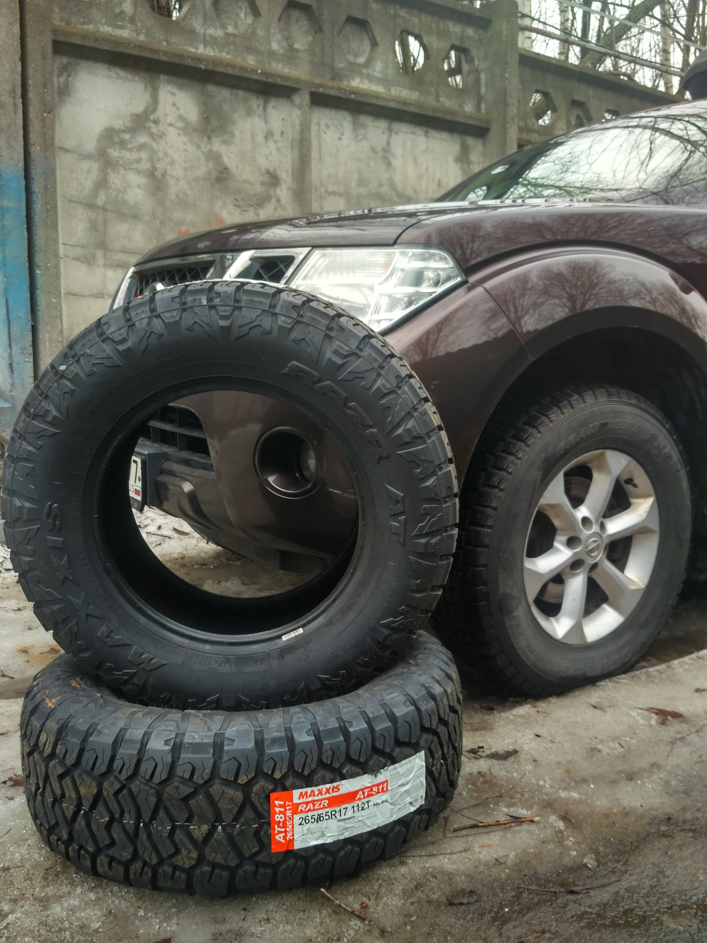 Новые тапки. Maxxis Razr AT-811 — Nissan Pathfinder (3G), 2,5 л, 2012 года  | шины | DRIVE2