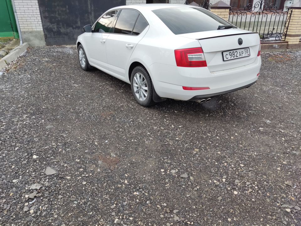 Насадки глушителя от октавии а5 — Skoda Octavia A7 Mk3, 1,8 л, 2014 ...