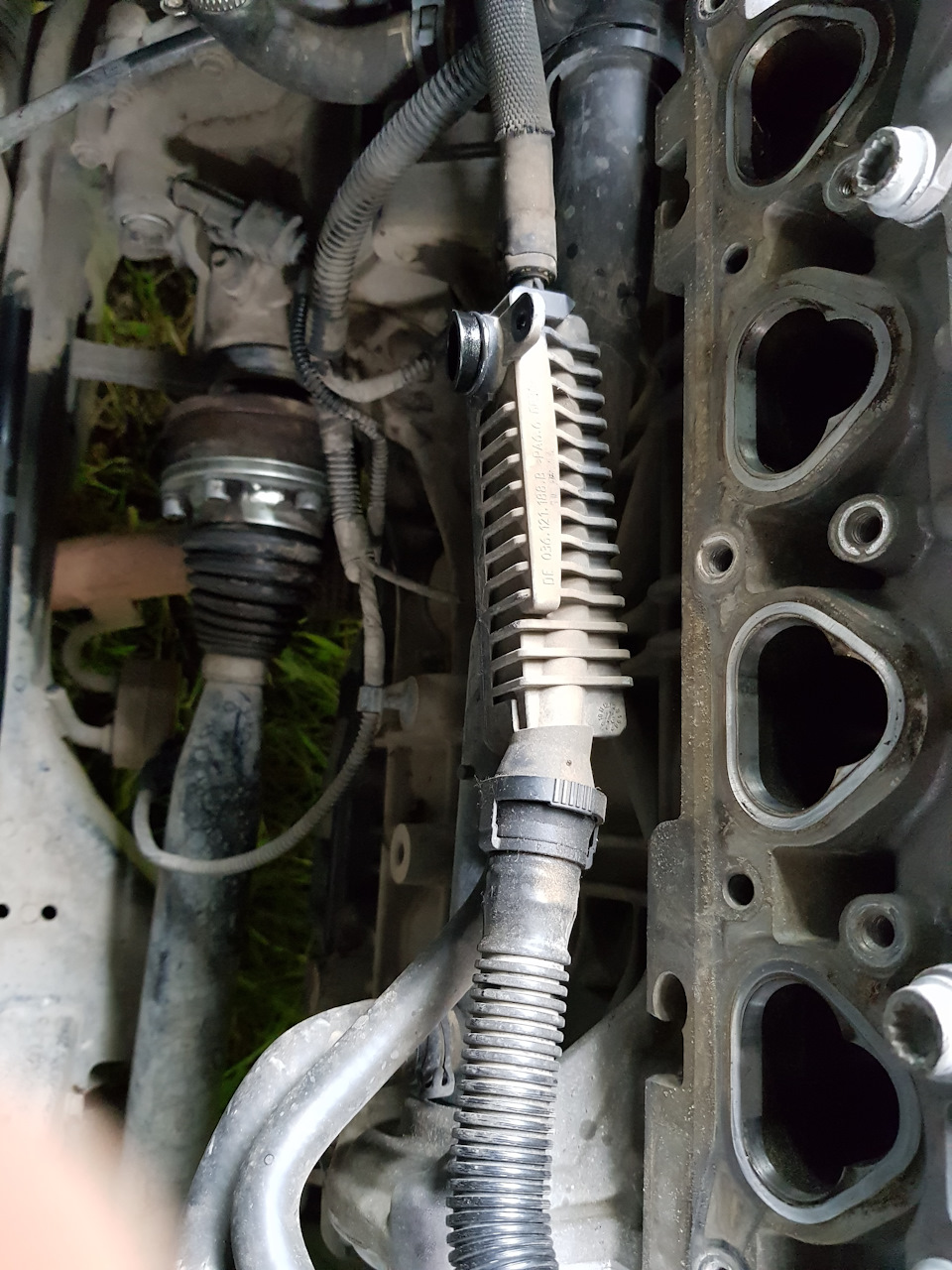 Замена уплотнительных резинок впускного коллектора и ревизия перед ...