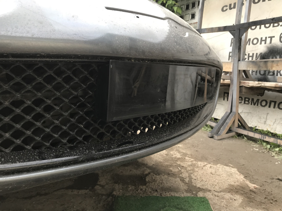 фары под решетку. фары под решетку радиатора. фары под решетку. доп фары на ваз 2107. фары под решетку.