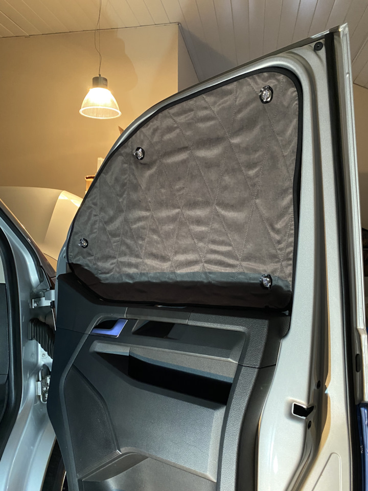 Термоматы/солнцезащитные шторы/москитные сетки на Volkswagen Caravelle ...