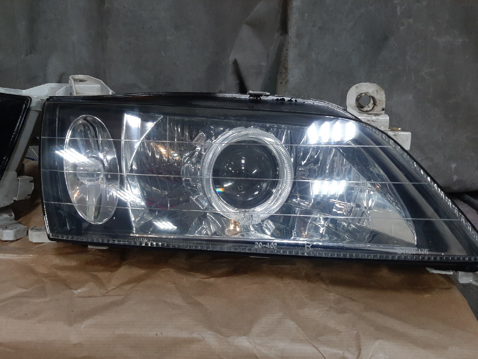 #18. Прозрение. Фары SAT — Восстановление лакового покрытия. — Toyota ...