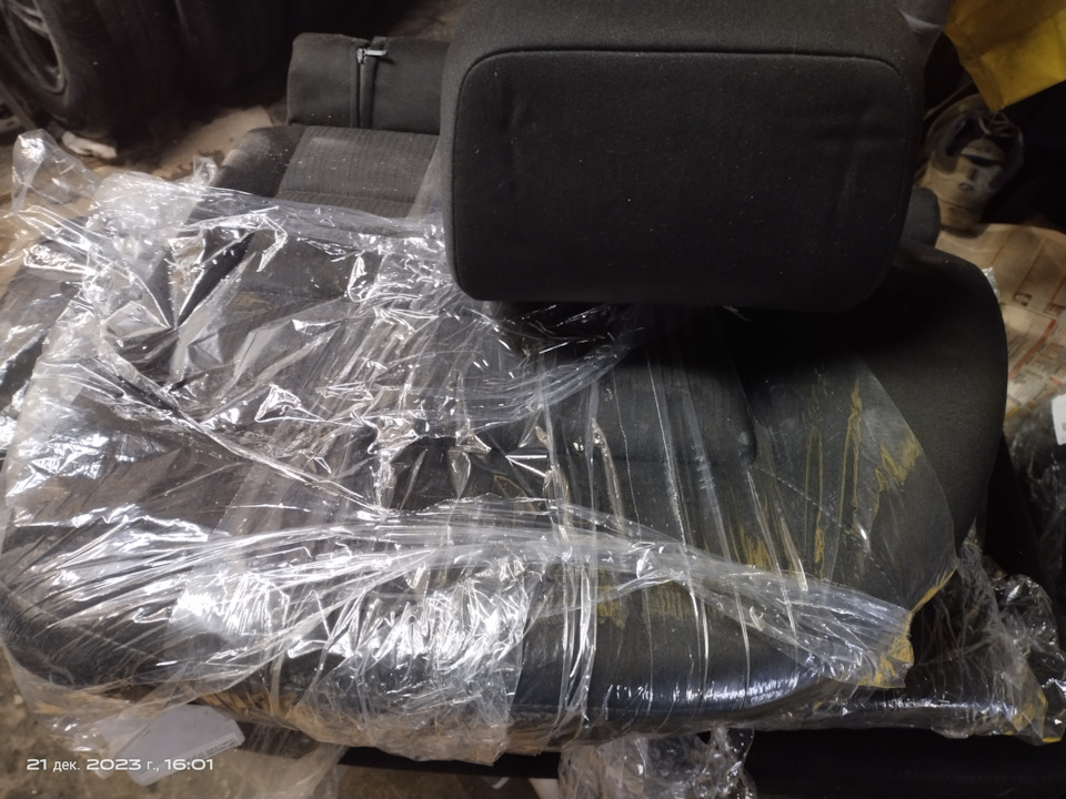 Задний диван шкода октавия А5 на Skoda Octavia A5 Mk2. Б/у | 3 500 ₽ в ...