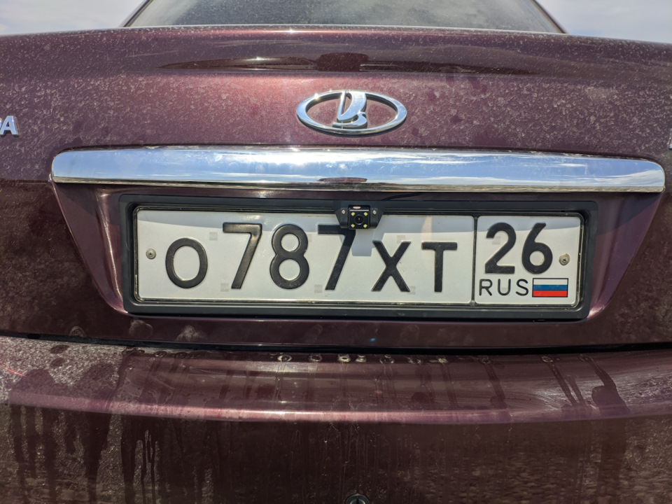 Номерная рамка с камерой заднего вида и замена дмрв — Lada Приора седан ...