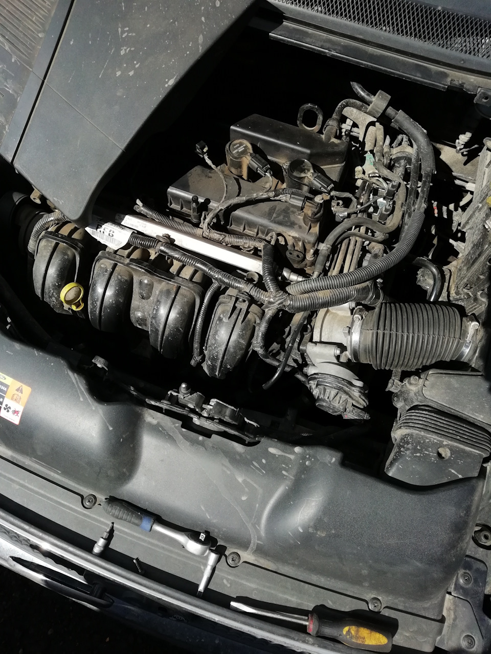 Датчик МАР и дроссель — Ford Focus II Sedan, 2 л, 2007 года | своими ...