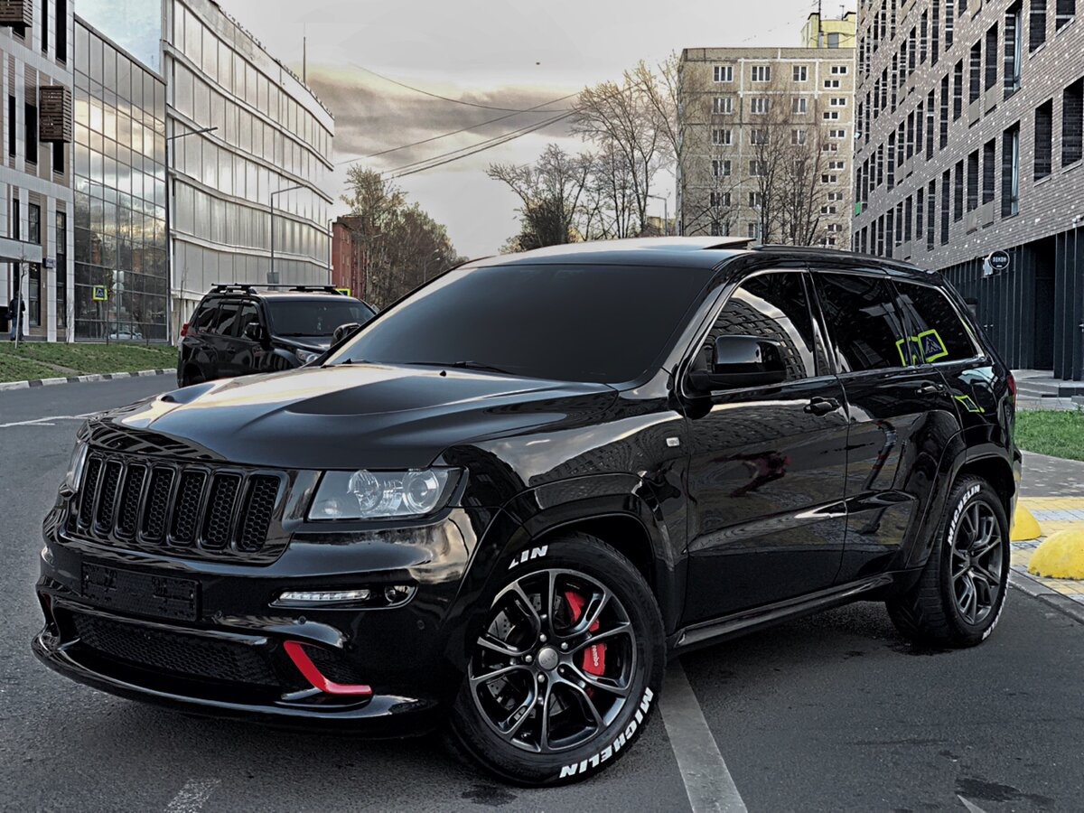 Jeep Grand Cherokee srt8 wk2