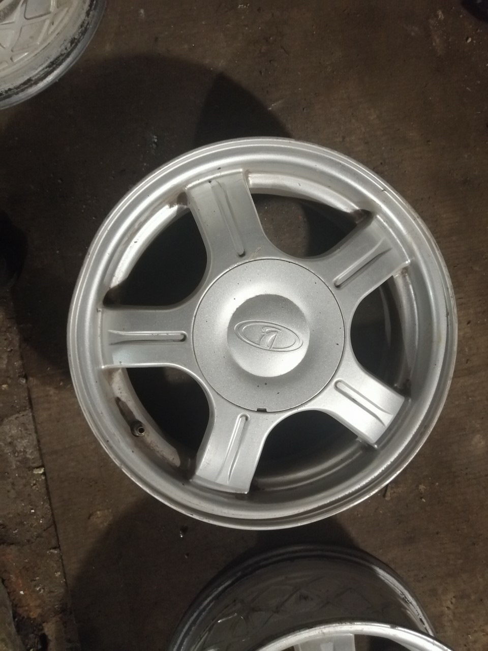 Status диски r14. Диски кик r14. Статусы диски r14. Диски r14 на ваз. Литые диски статусы r14.