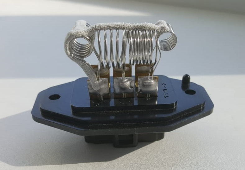 88635-22041 Vista SV22 1988 г. Резистор вентилятора отопителя (номиналы ...