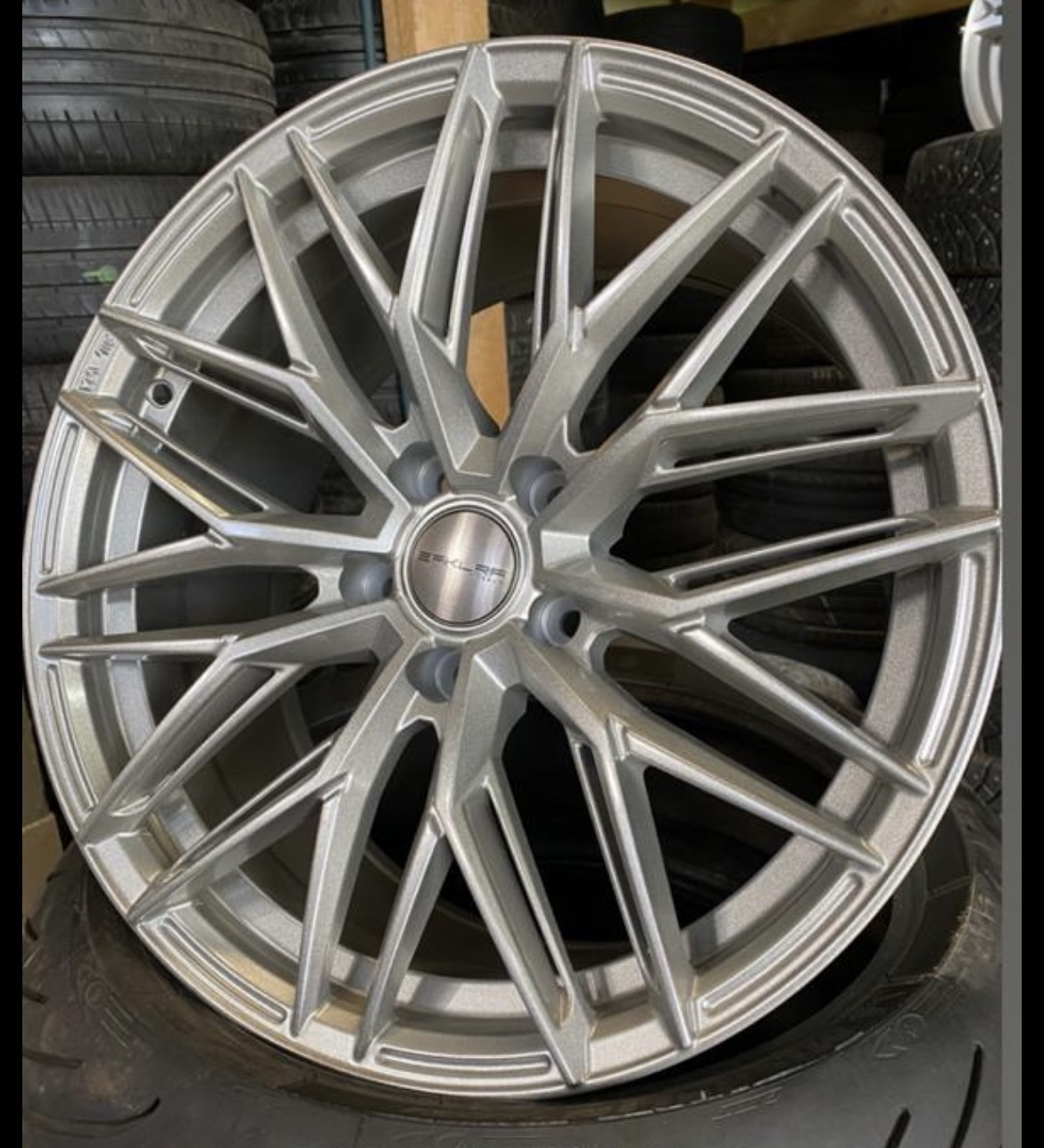 Диски р18 — Ford Focus III Wagon, 2 л, 2012 года | колёсные диски | DRIVE2