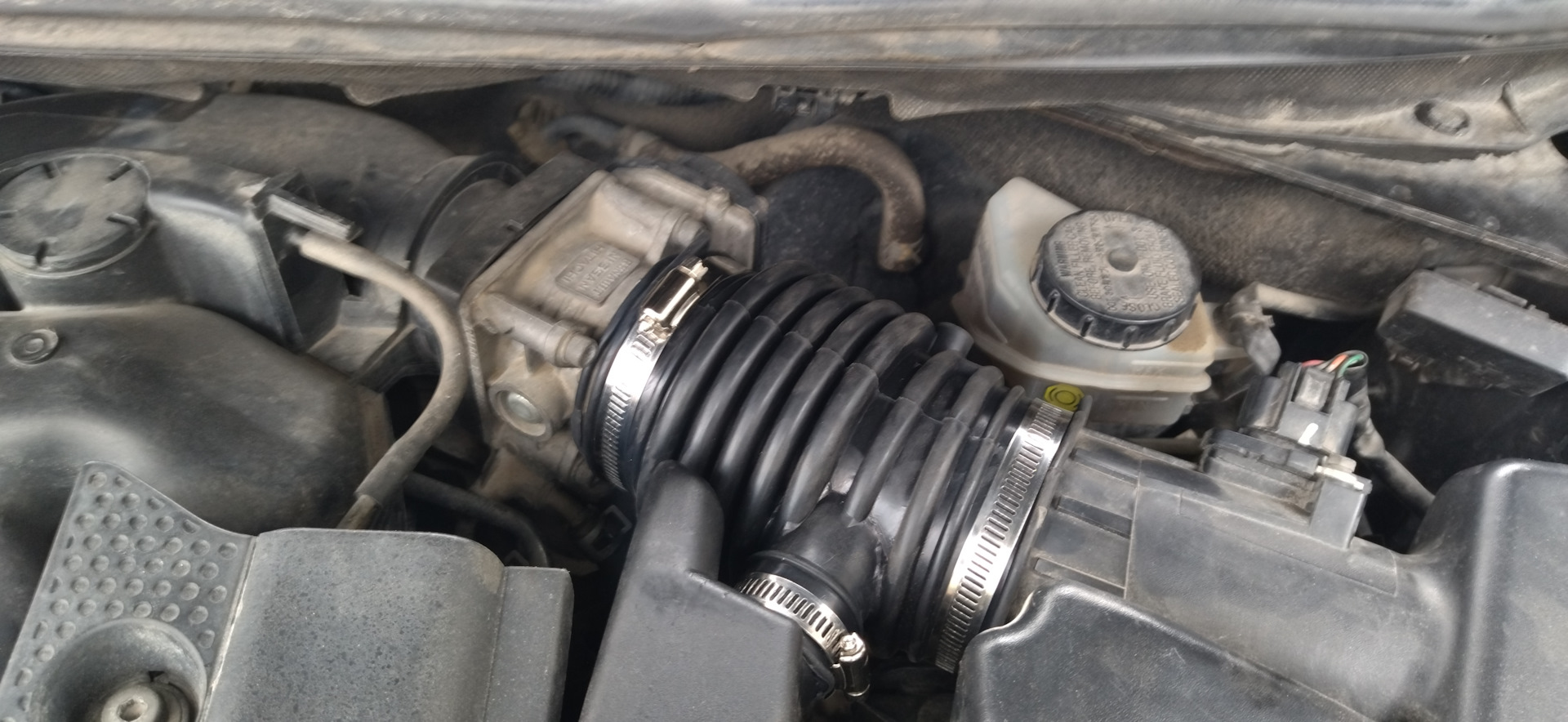 Патрубок воздушного фильтра от VQ35 или колхоз-дело личное) — Nissan ...