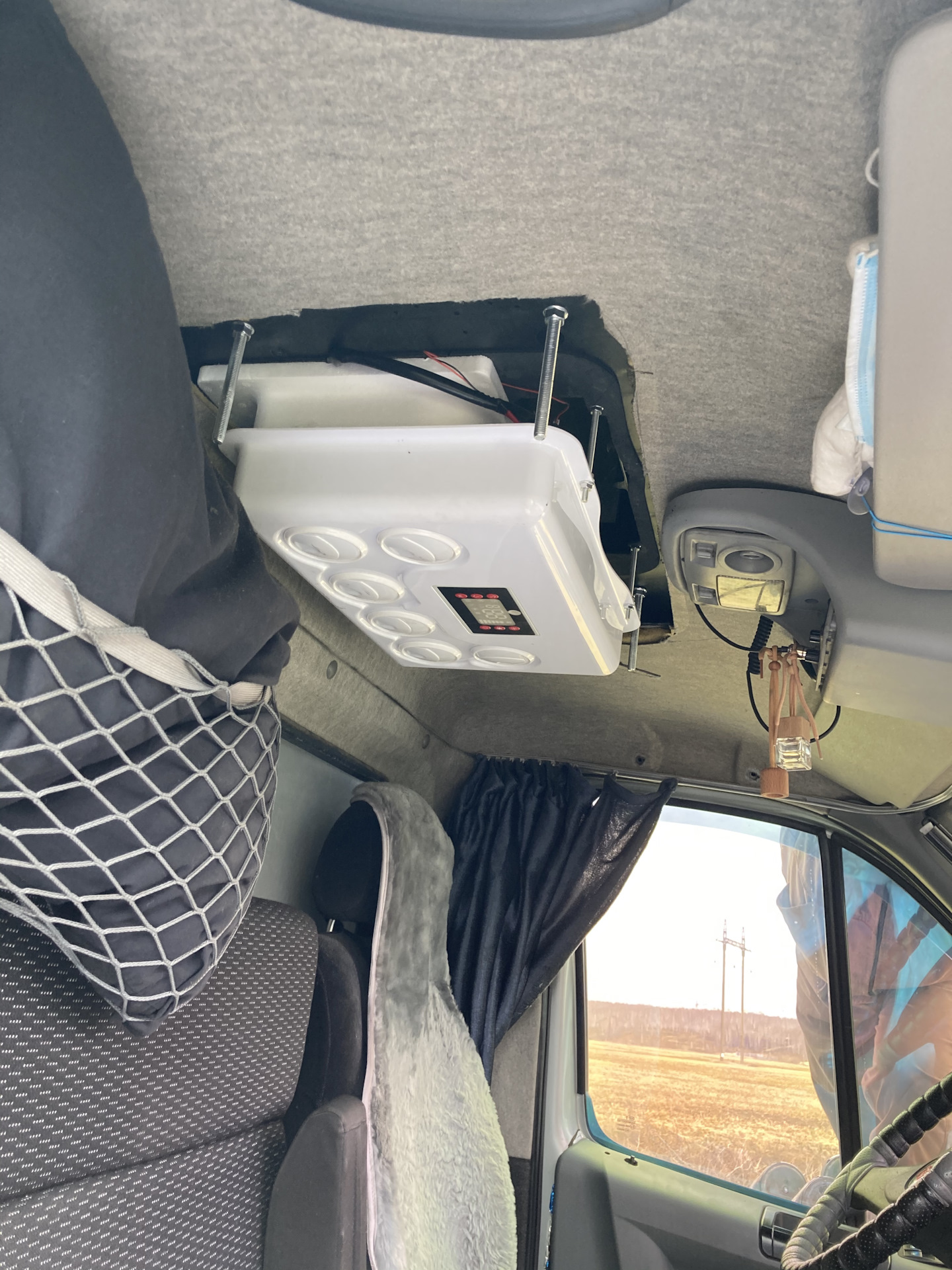 Ну это супер жирно, но хотел давно, автономный Кондер 😎👍🥶 — ГАЗ Валдай ...