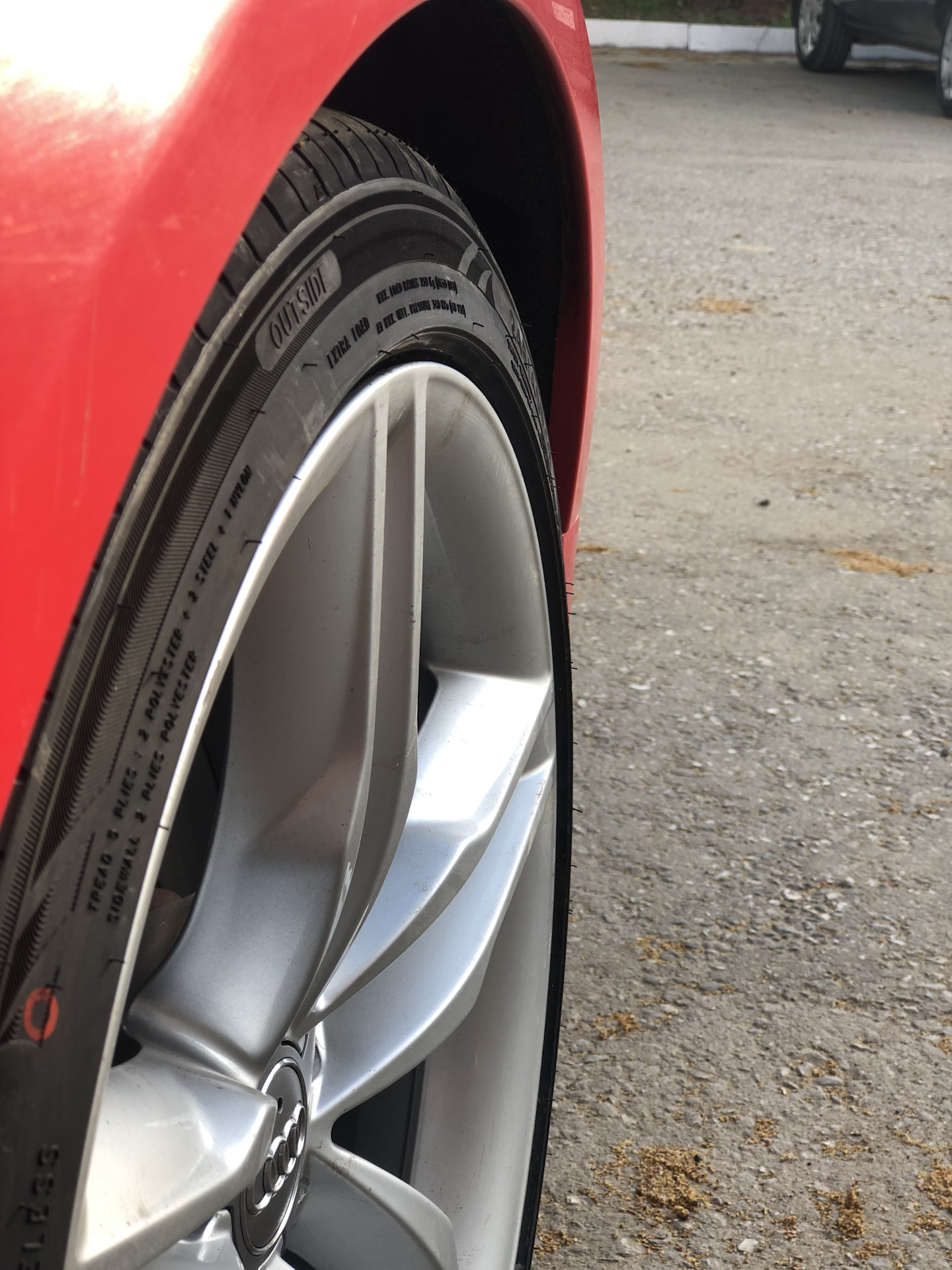 9.5 j. 245/40 R19 8.5j. Triangle 245/40/19 8j drive2. 245/40/19 J8,5. 245 40 20 9j Triangle.