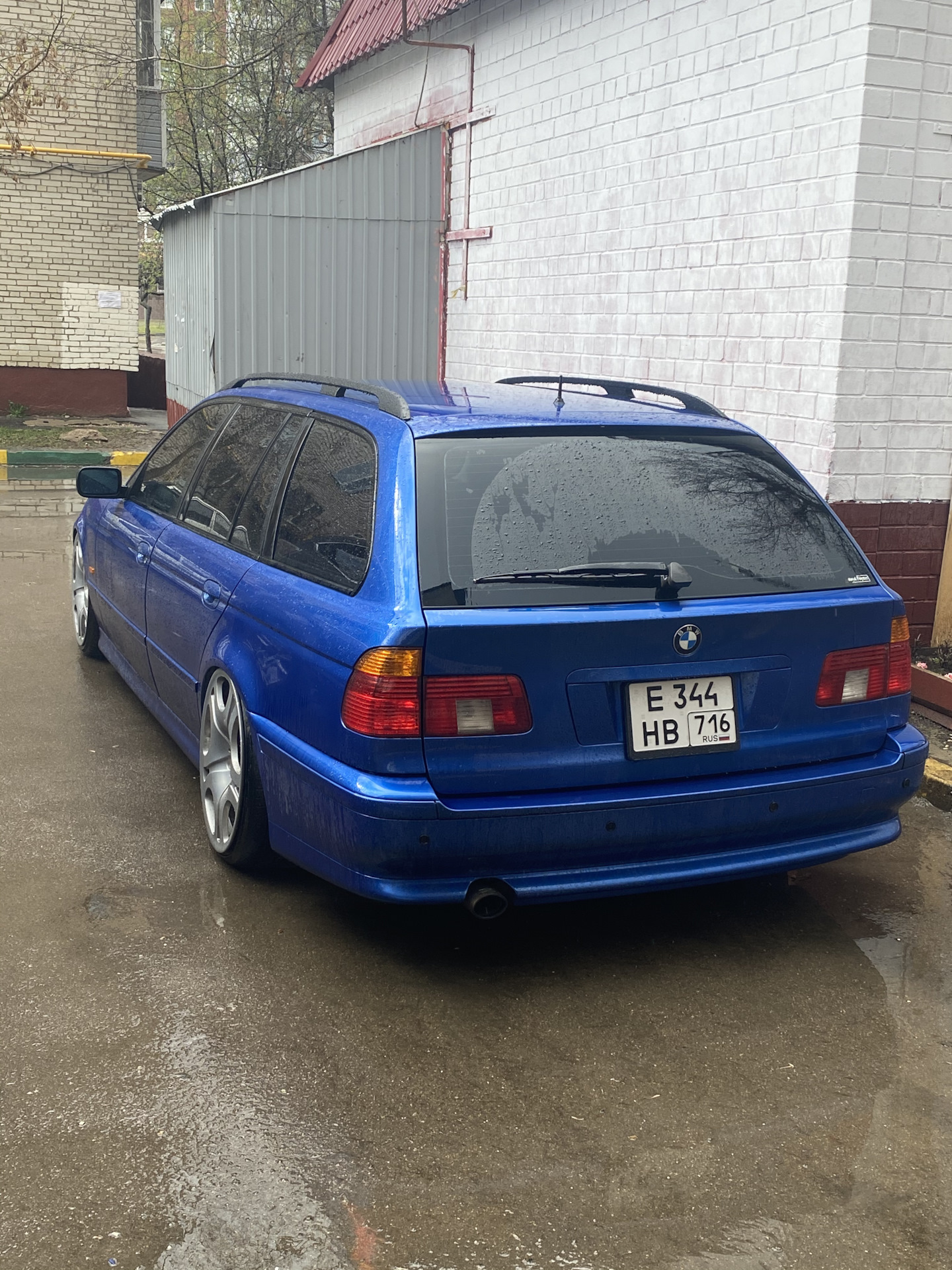 Пара фоток — BMW 5 series Touring (E39), 2,2 л, 2000 года | фотография ...