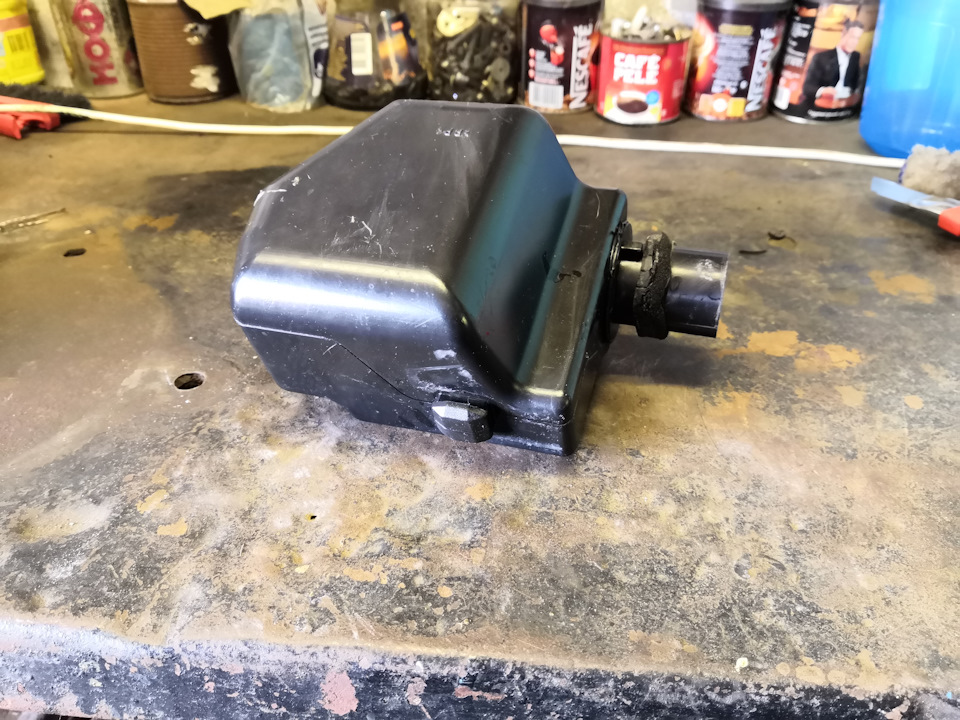 камера воздушного фильтра. фильтр воздушный 01. камера воздушного фильтра. фильтр хонда s2000. резонатор воздушного фильтра альмера классик.