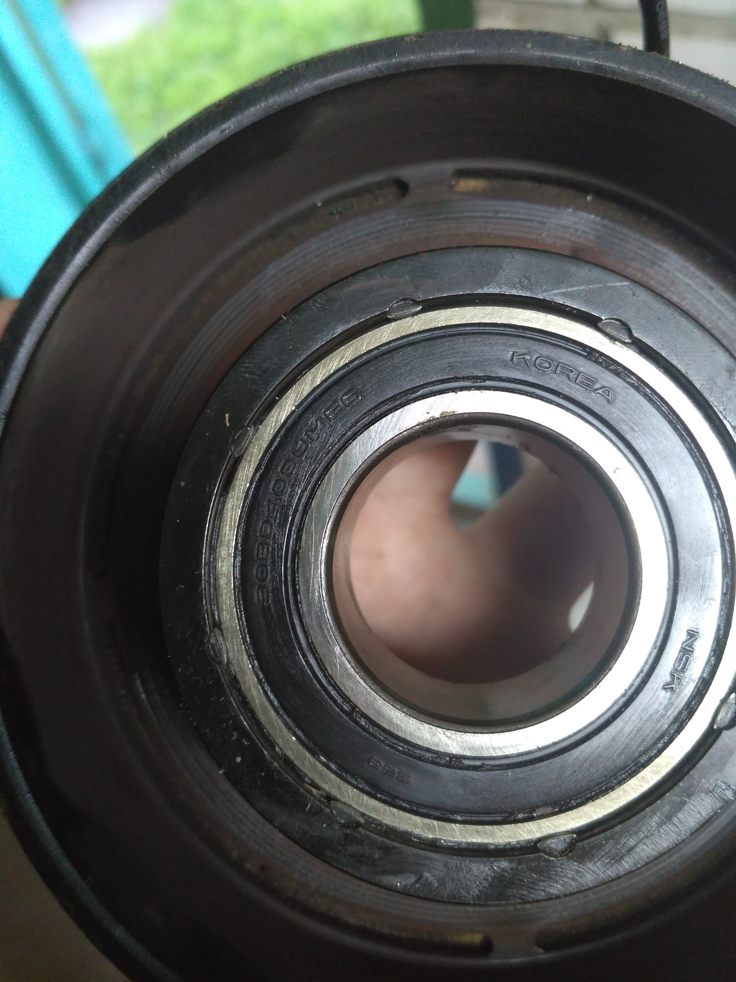 Подшипник кондиционера туксон. Подшипник муфты туссан 2008. 35bd5222dum18a. Туксон 2008 подшипник муфты. Шкив компрессора кондиционера туксон 2.