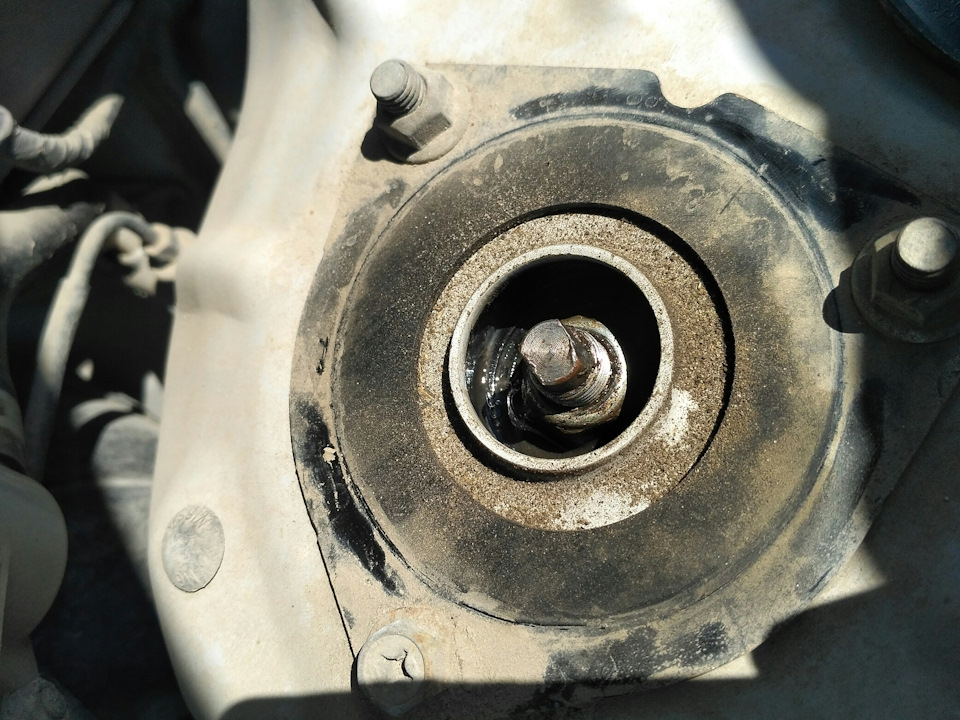 Полезные мелочи — Nissan Almera II (N16), 1,5 л, 2001 года | запчасти ...