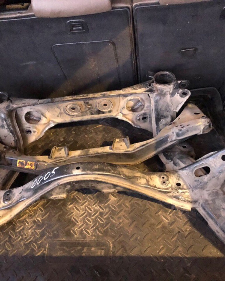 Задняя + передняя подвеска Ниссан Сильвия — BMW 3 series Coupe (E36), 2 ...