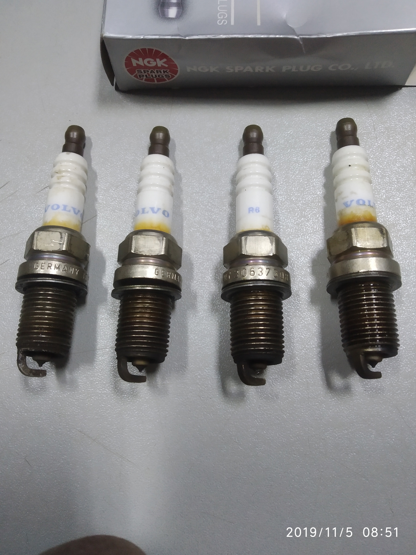 датчик кв, отходит масса или реле ? — Volvo 940, 2,3 л, 1990 года ...