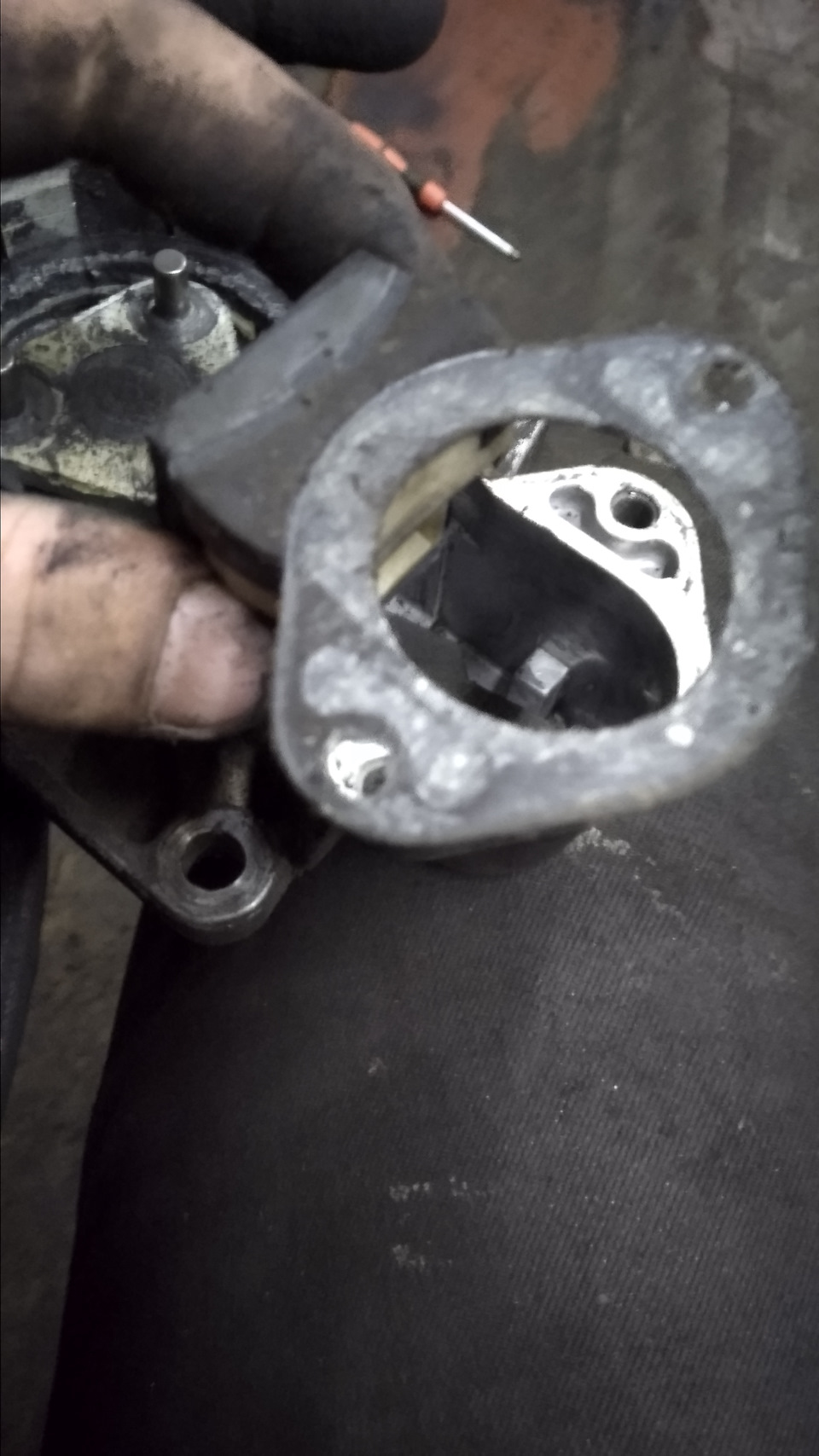 меняем бендикс 2110 на стартере 2108 — Lada 2115, 1,5 л, 2001 года ...