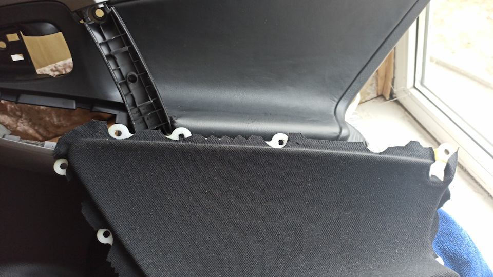 Замена внутренней обшивки дверей — Toyota RAV4 (III), 2,4 л, 2011 года ...