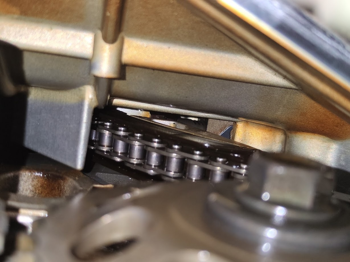 Диагностика ГРМ и замена прокладки клапанной крышки — Toyota Avensis II ...