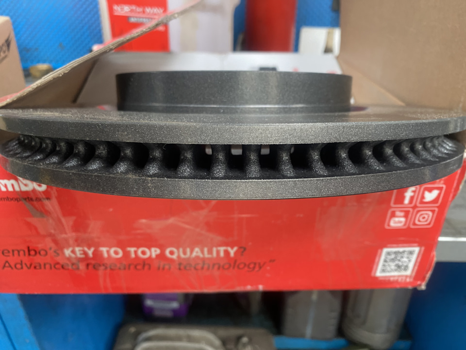 Фото в бортжурнале Toyota Camry (XV70)