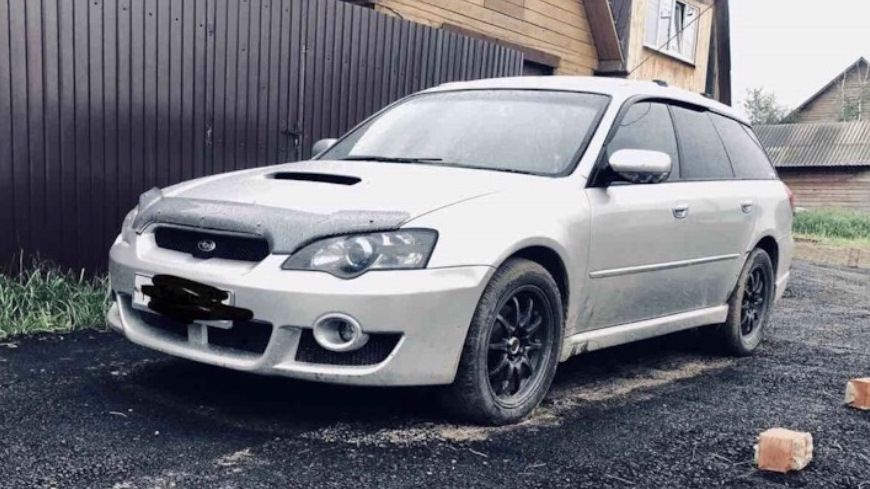 Subaru Legacy ???ph 5MT