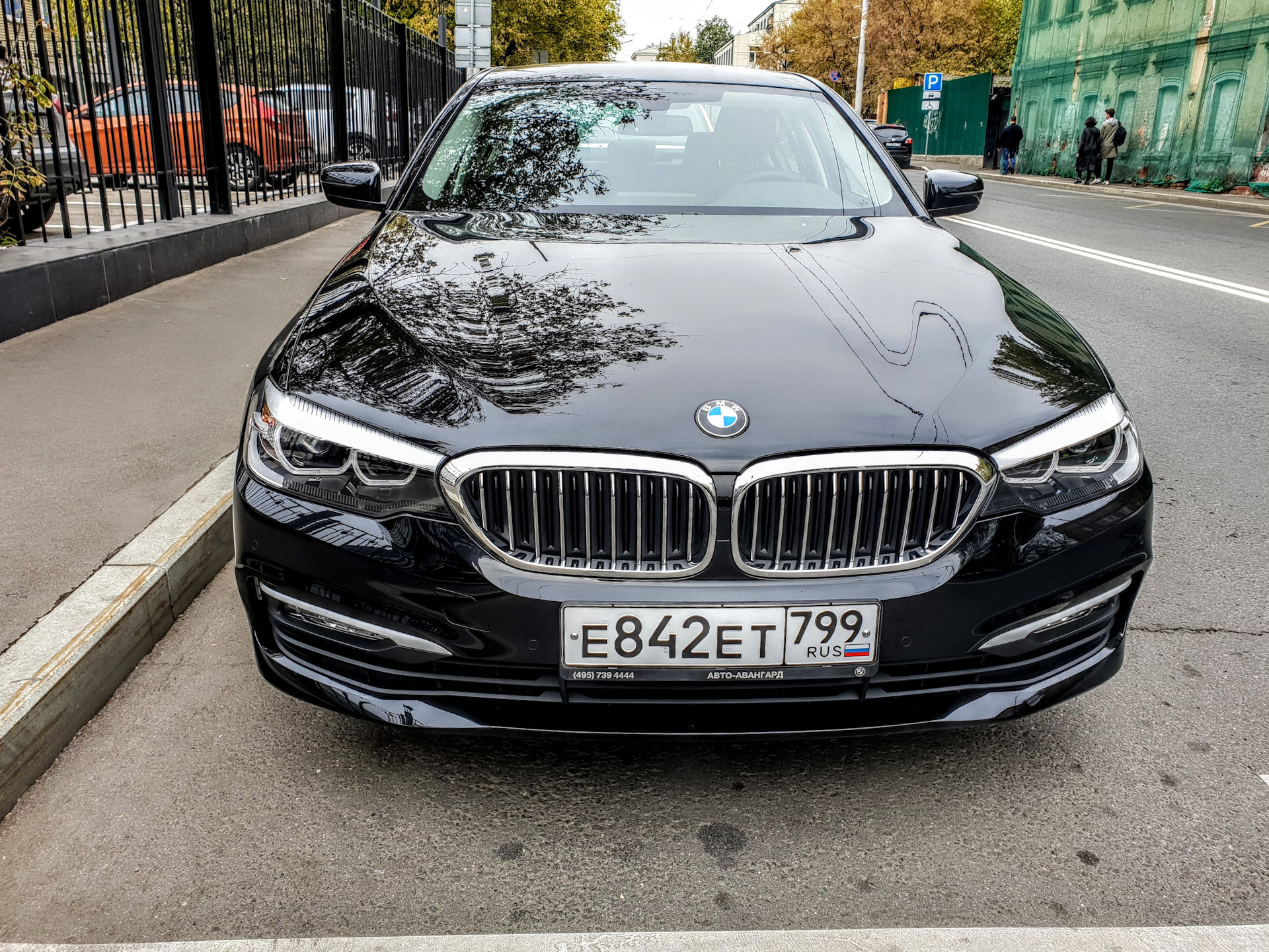 Bmw 520i фото