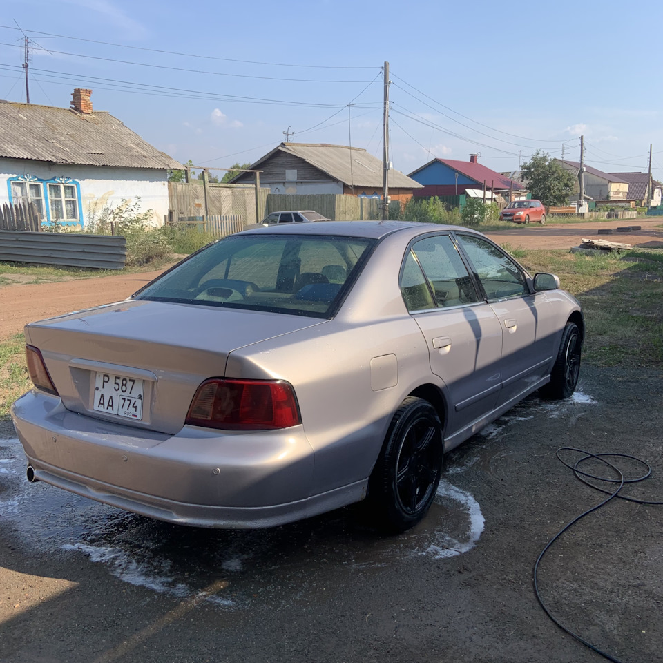 Ищу диски R17 5x114.3, в сборе с резиной. Челябинск и округ 🤛🏻 —  Mitsubishi Galant (8G), 2,4 л, 2003 года | шины | DRIVE2