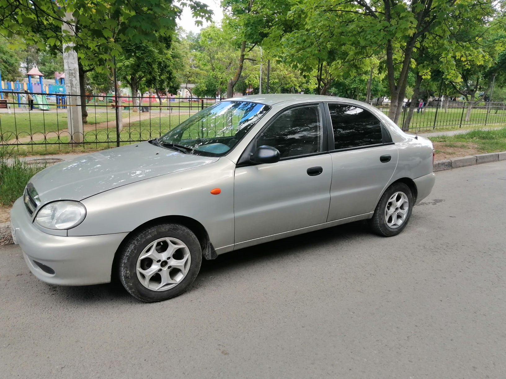 Установка автосвет-мини — Chevrolet Lanos, 1,5 л, 2007 года ...